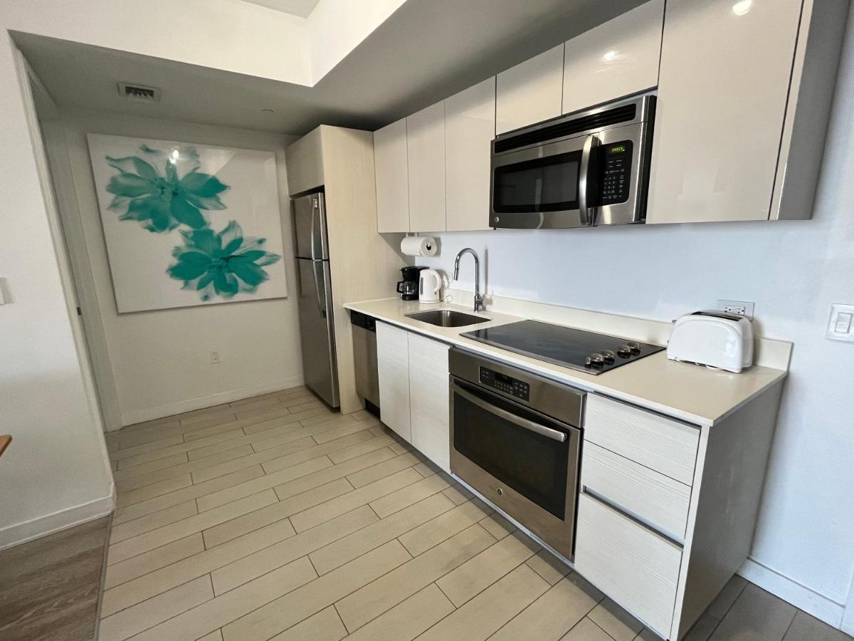 2Bd 2Ba Condo @Beachwalk Resort W/Pool Hallandale Beach Kültér fotó