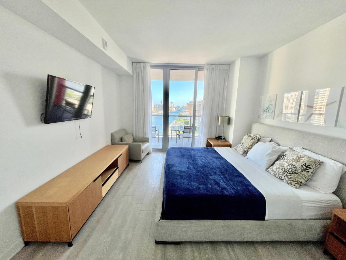 2Bd 2Ba Condo @Beachwalk Resort W/Pool Hallandale Beach Kültér fotó
